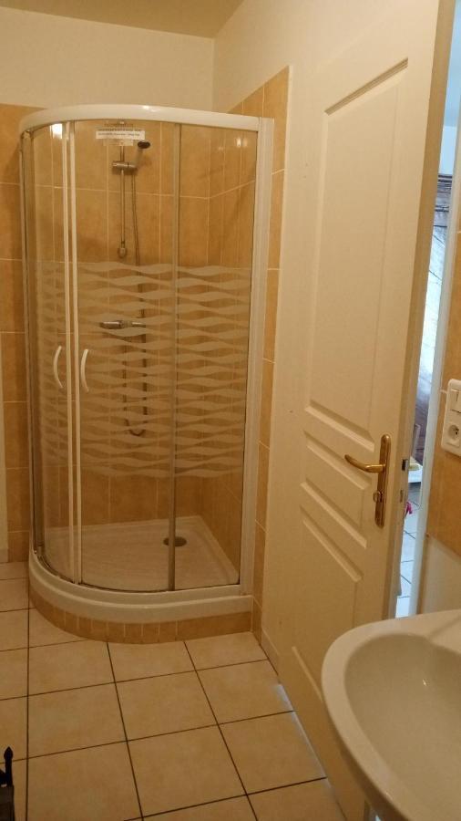 Chambre D'Elisabeth A La Ferme Montépilloy Eksteriør bilde