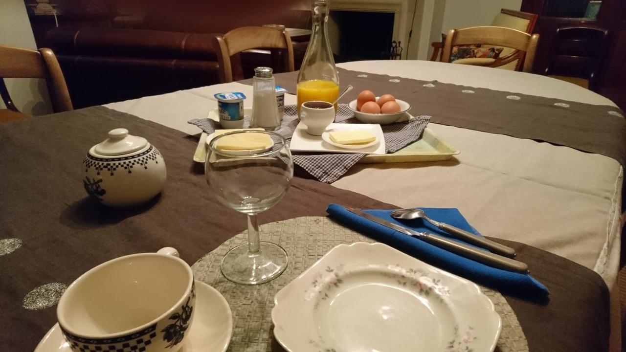 Chambre D'Elisabeth A La Ferme Montépilloy Eksteriør bilde